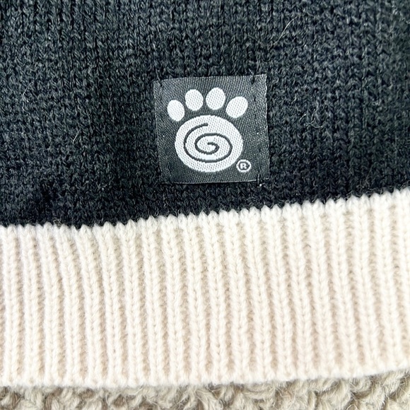 PETRAGEOUS |🐶🧶Black Cream Fair Isle Nordic Turtleneck Dog Sweater MEDIUM ✨NWT✨ - Picture 6 of 6